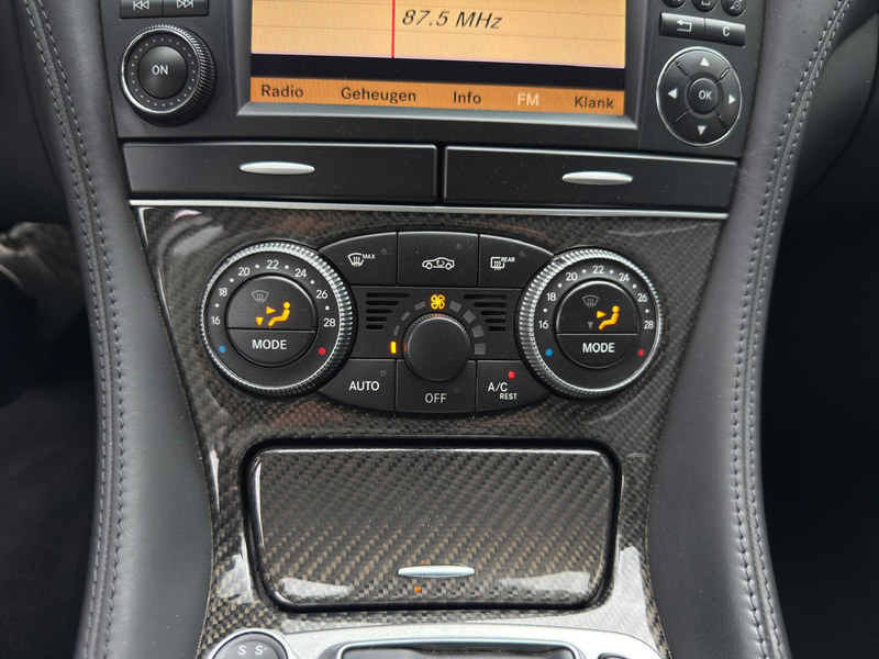 Mercedes-Benz SL 63 AMG Performance 64000km — photo 14