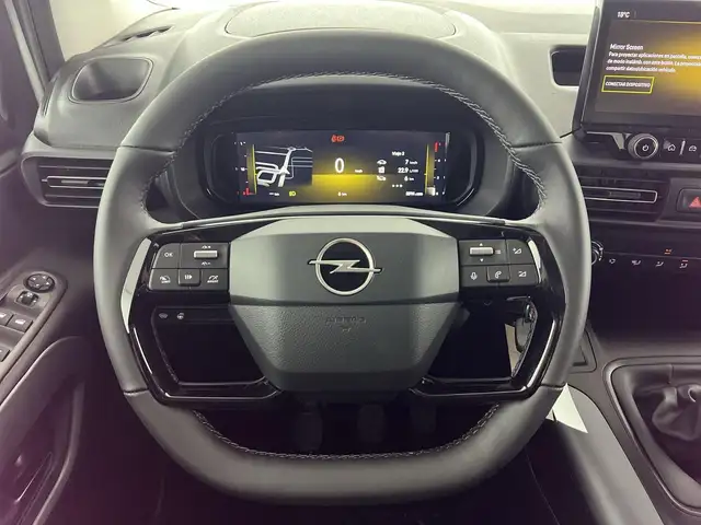 Opel Combo Life view 12