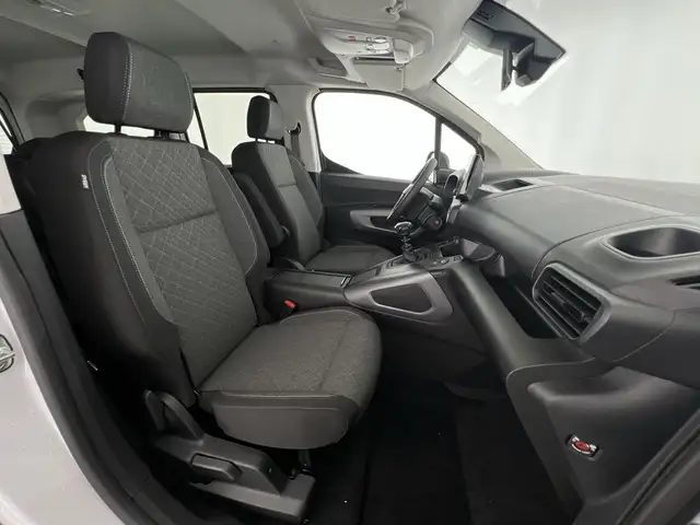 Opel Combo Life view 9