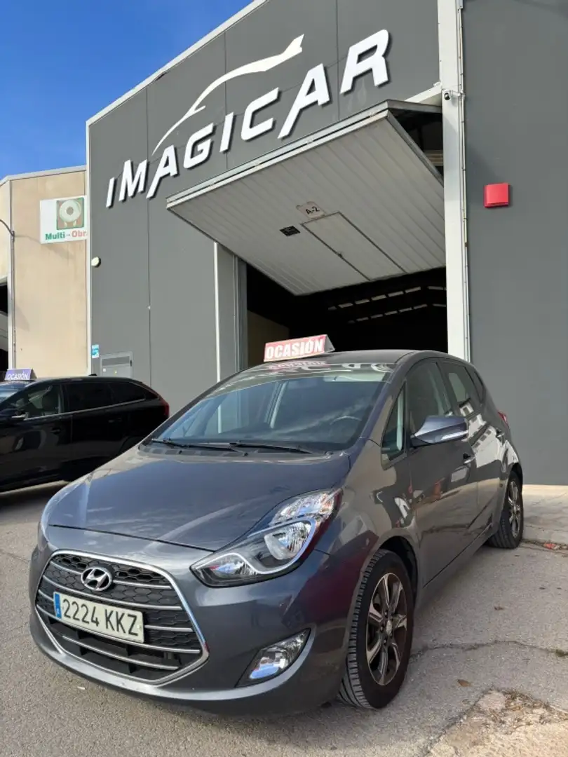 Hyundai iX20 1.6CRDI BD Style 115 Gris - 1