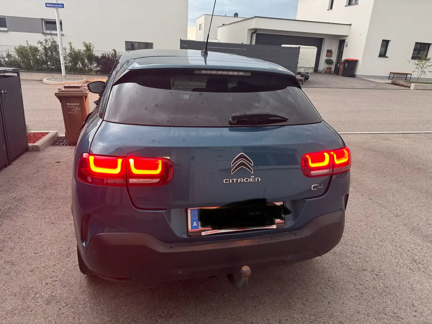 Citroen C4 Cactus PureTech 130 S&S Manuell Shine - 2
