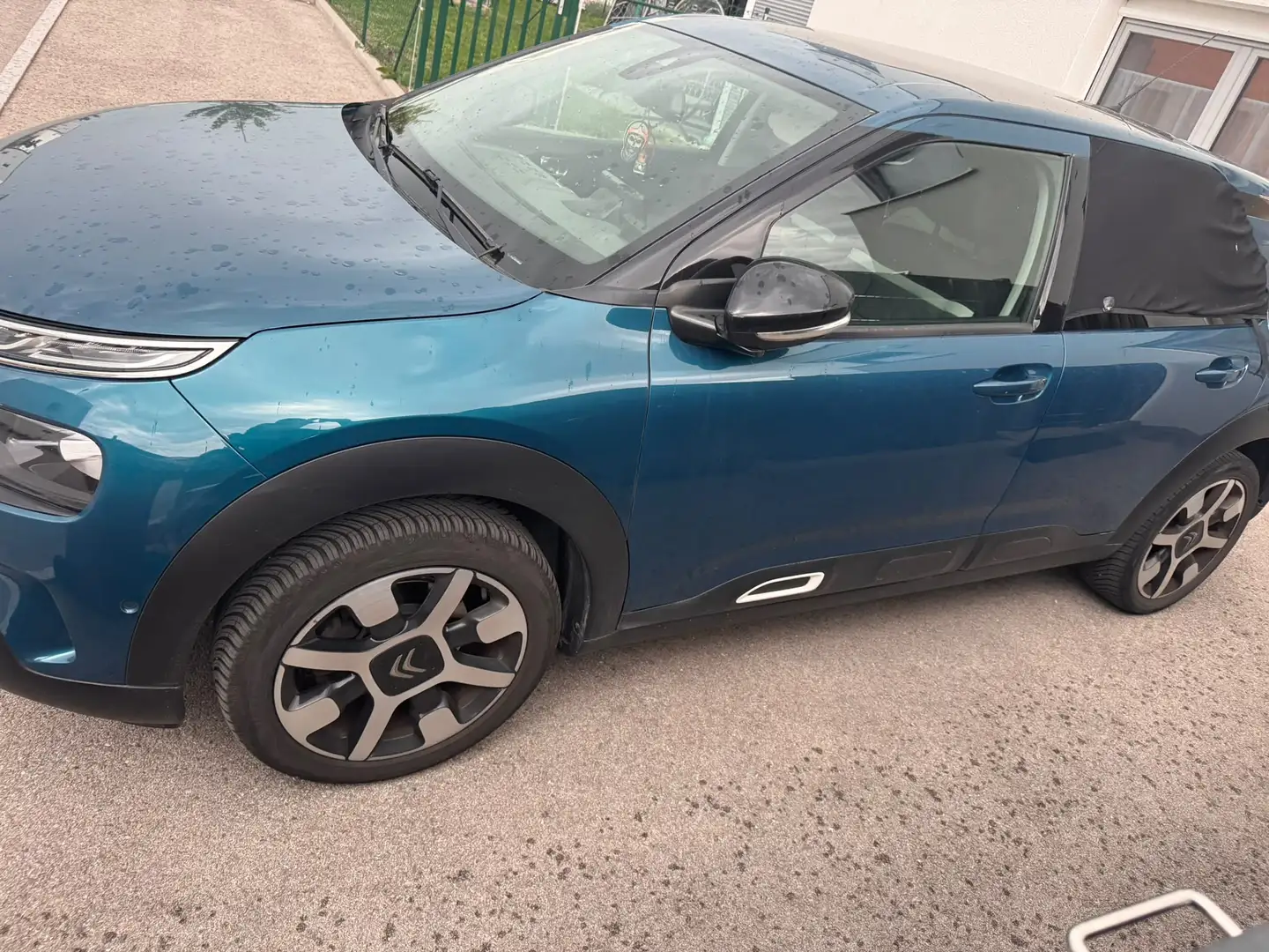 Citroen C4 Cactus PureTech 130 S&S Manuell Shine - 1
