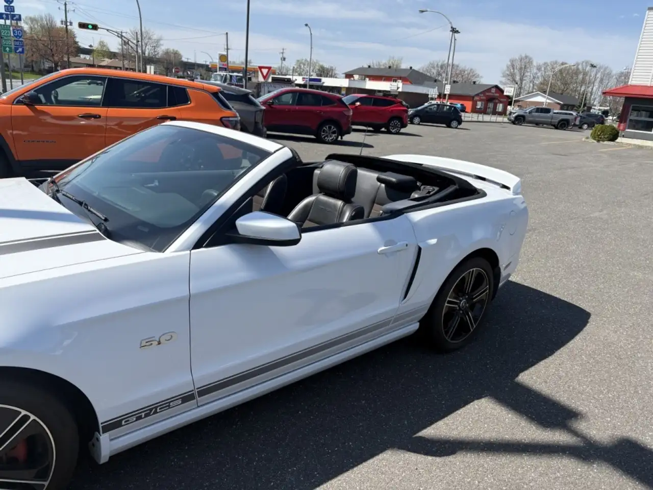 Ford Mustang снимка Ford Mustang
