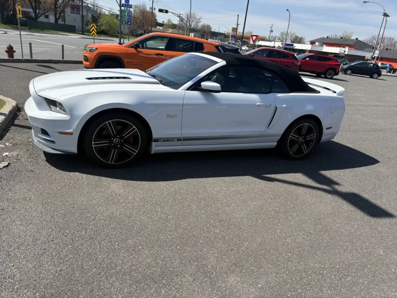 Ford Mustang снимка Ford Mustang