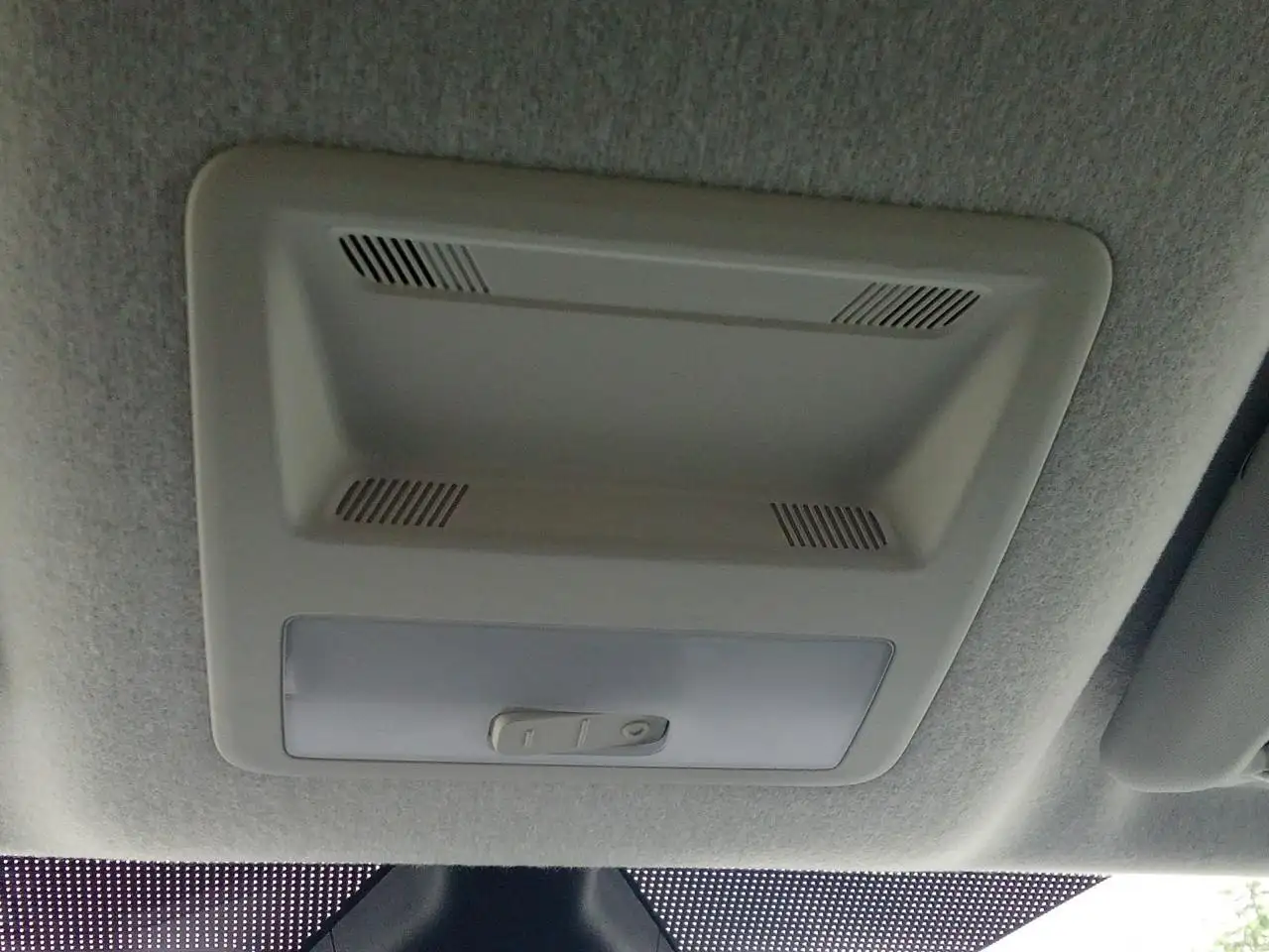 Ford Fiesta 5 portes — photo 36