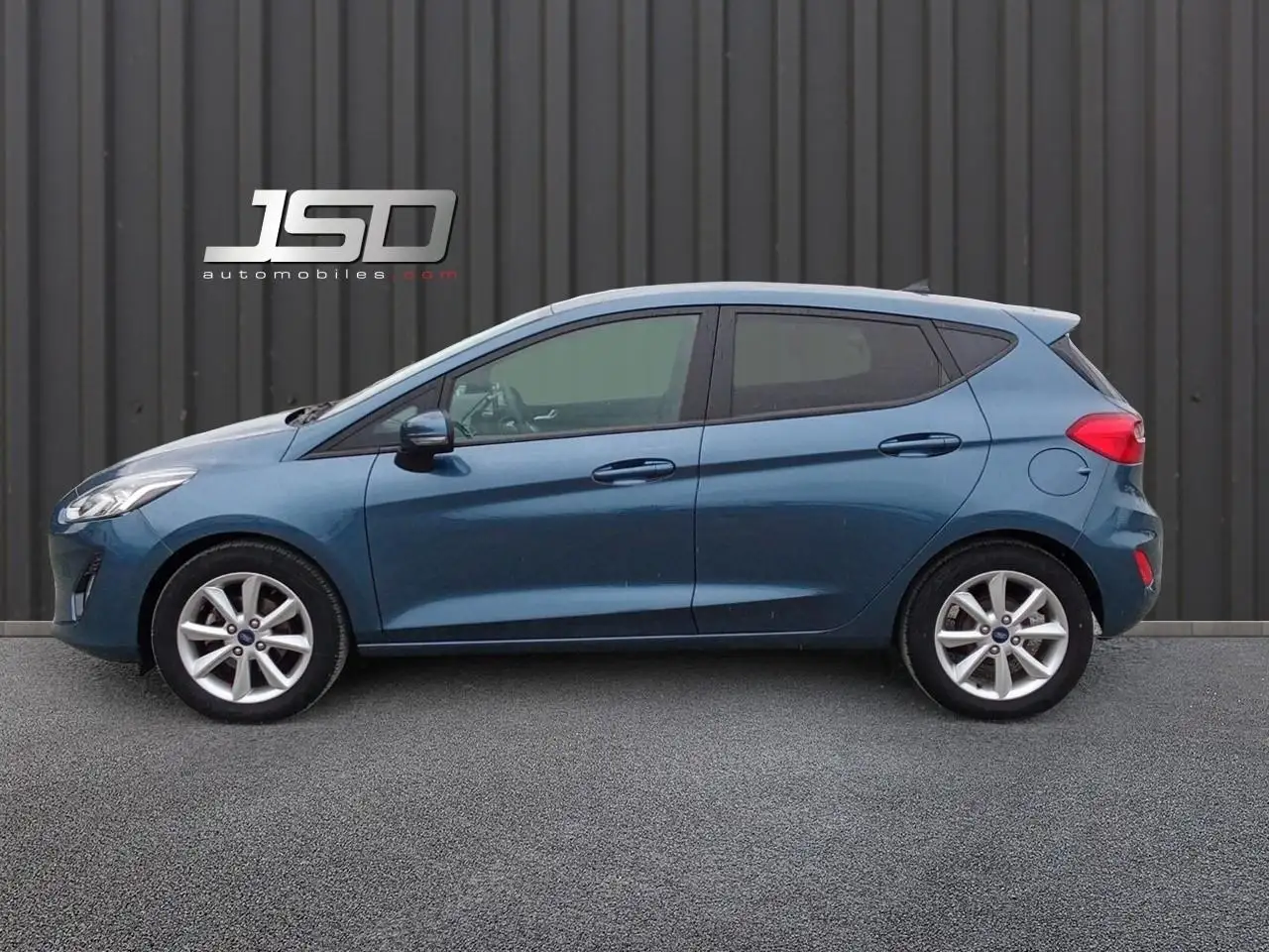 Ford Fiesta 5 portes — photo 3