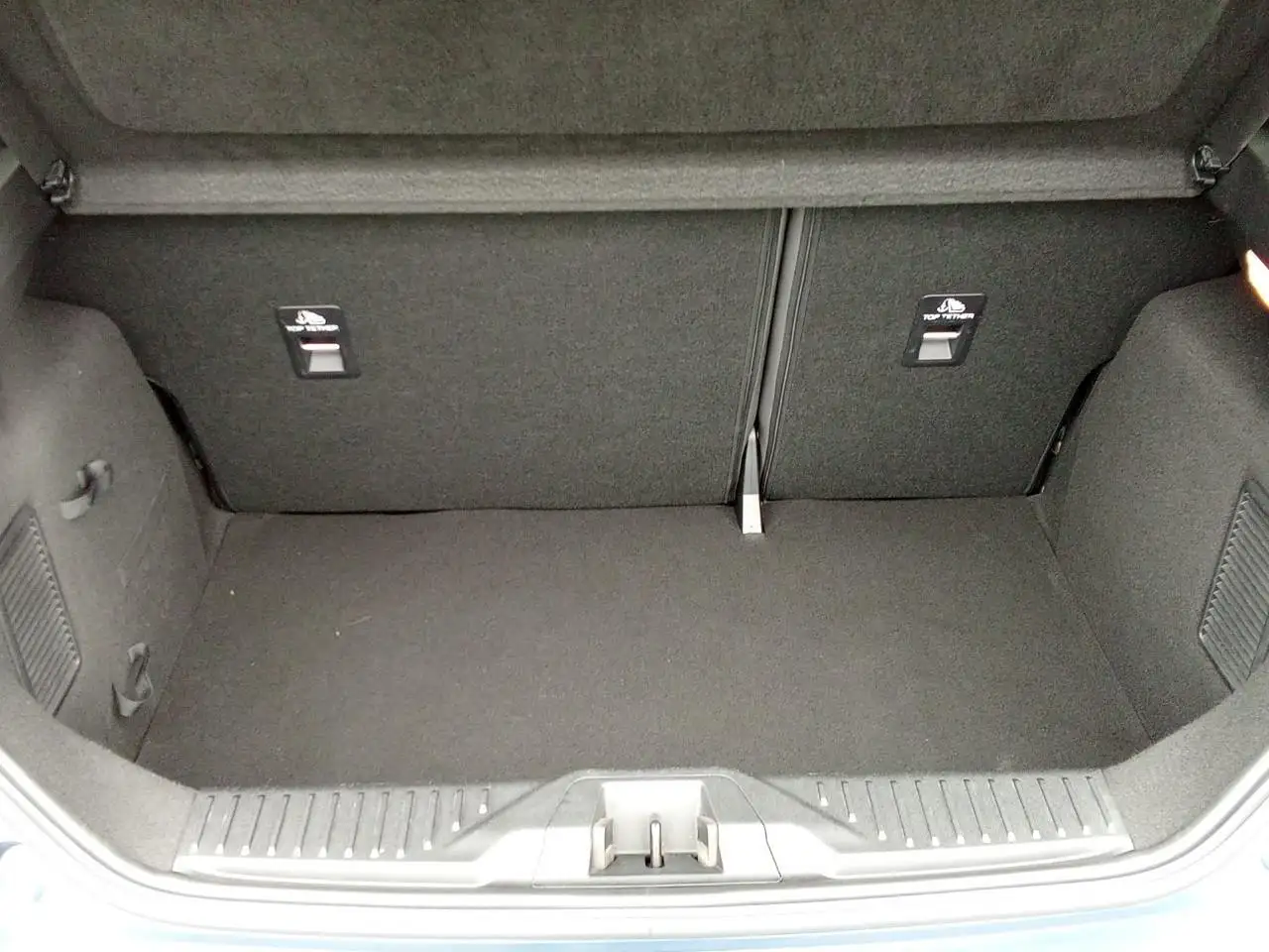 Ford Fiesta 5 portes — photo 19