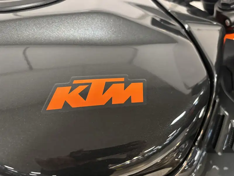 KTM 990 RC R - foto 5