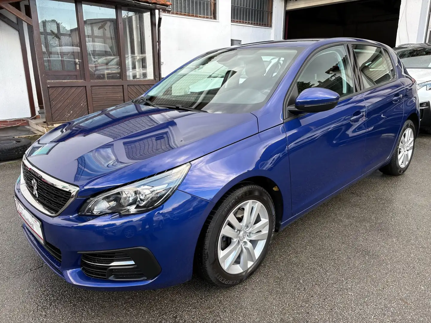 Peugeot 308 1.5 BlueHDI Active - NAVI TEMP KLIMA SHZ Blau - 1
