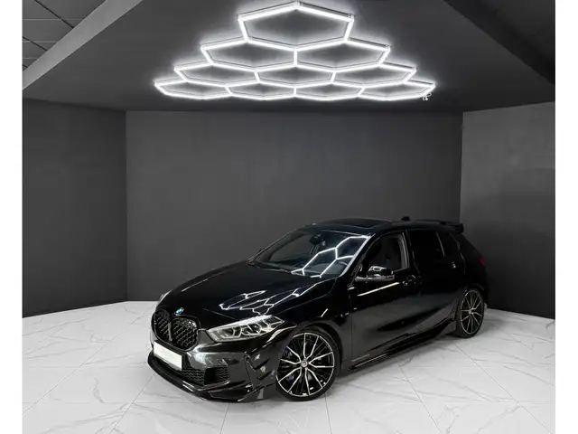 BMW 135 M i xDrive AERO / SPORT SEATS / M PERFORMANCE