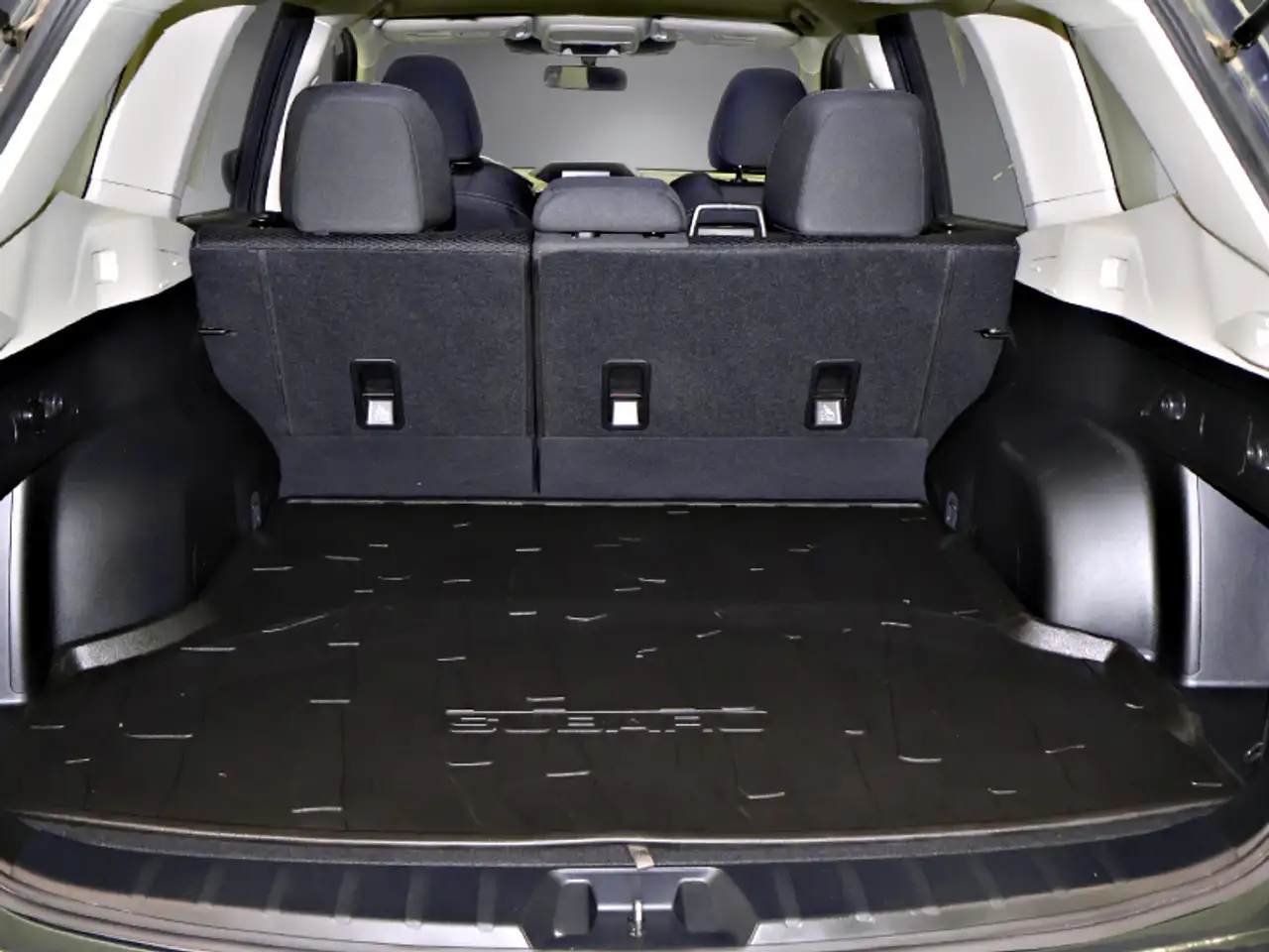 Subaru Forester снимка Subaru Forester