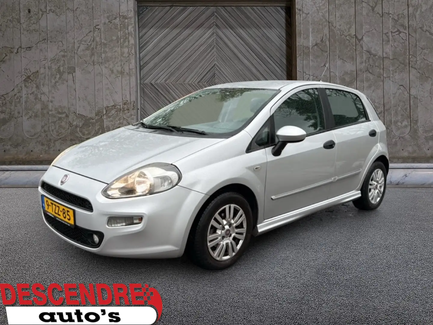 Fiat Punto Evo 0.9 TwinAir Street 5 drs, airco Zilver - 1