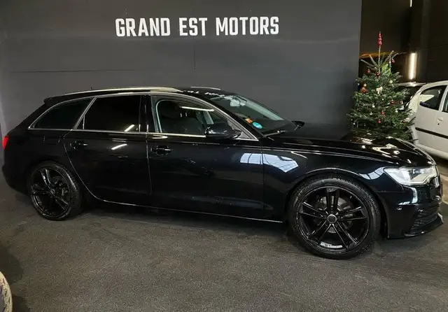 Audi A6 Avant view 4