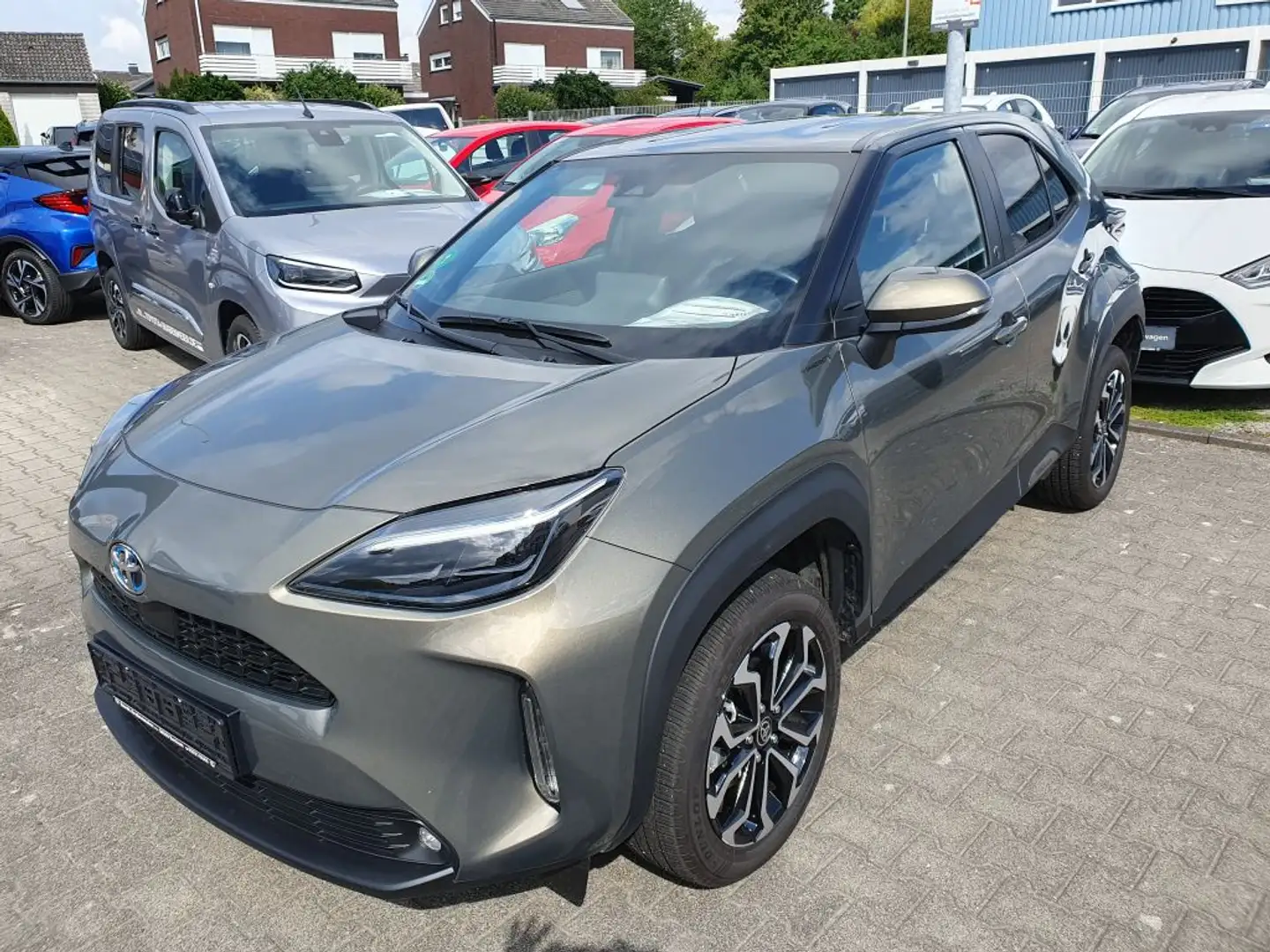 Toyota Yaris Cross Hybrid 1.5 VVT-i AWD-i Team Deutschland Bronze - 2