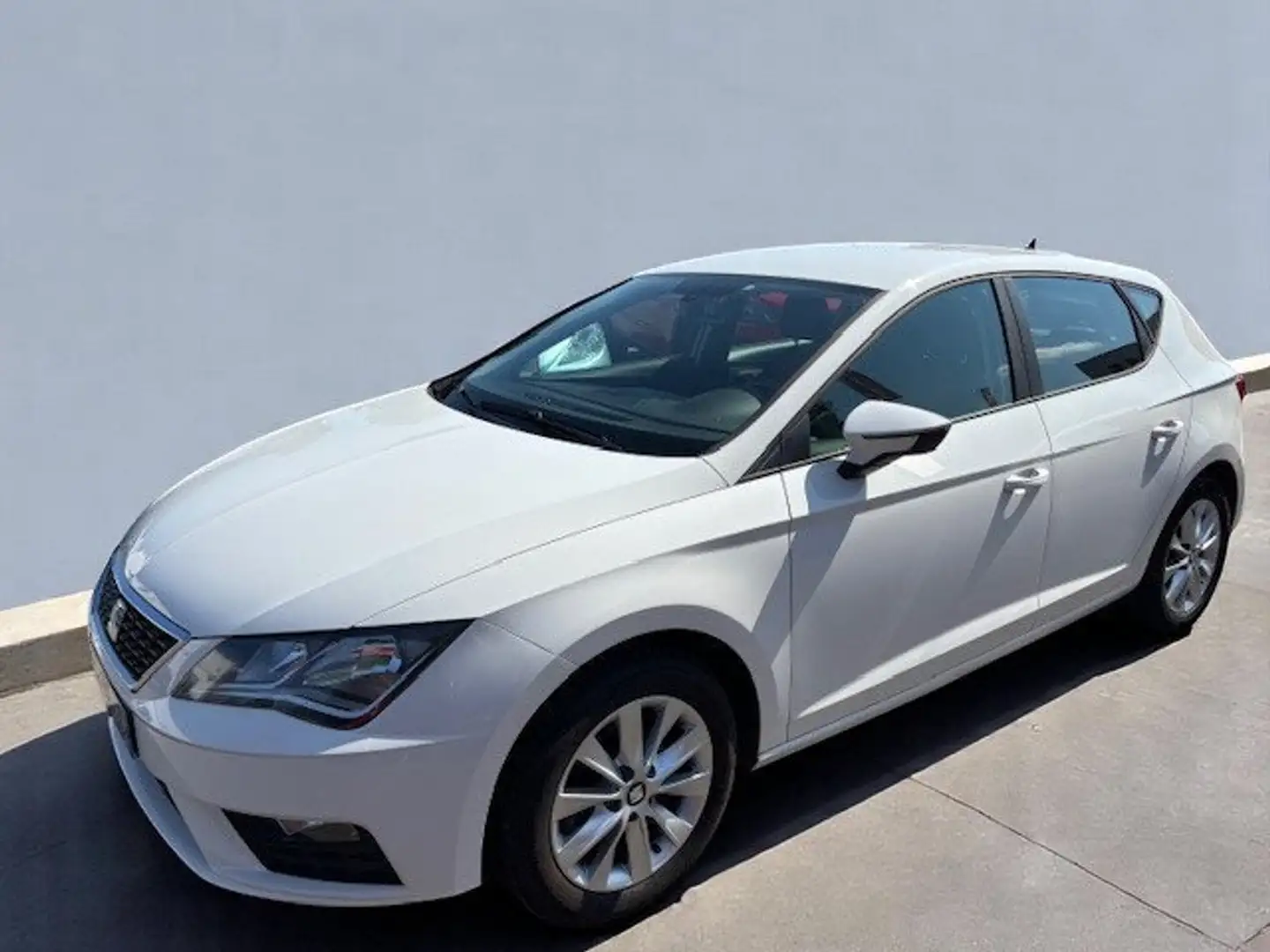 SEAT Leon Leon 1.2 TSI 110 Start/Stop Style Blanc - 2