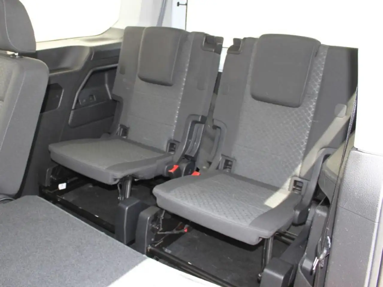 Ford Grand Tourneo 1.5EB Titanium 7-Sitzer LMF Winter, миниатюра 11