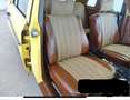 Mercedes-Benz 200 D Geel - thumbnail 9