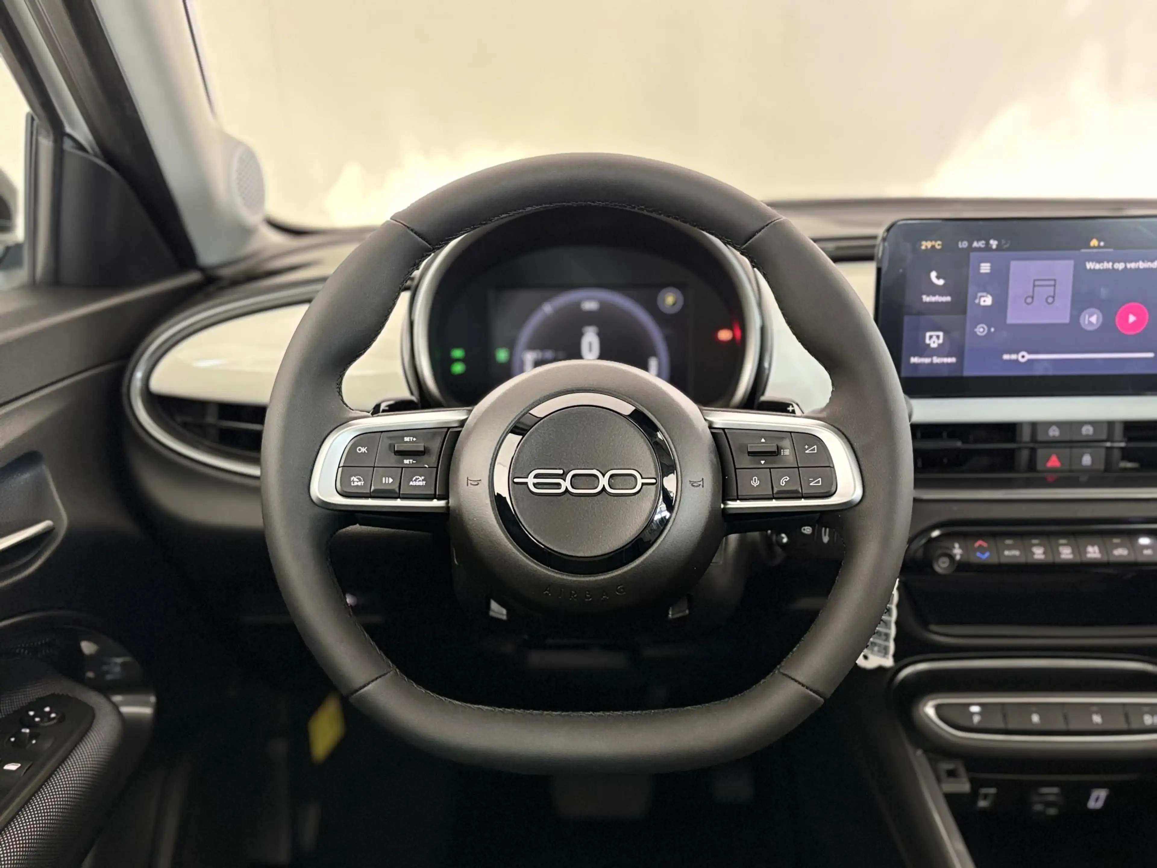 Fiat 600 1.2 Hybrid Icon 145 PK | Apple-Android | Cruise Co — photo 14