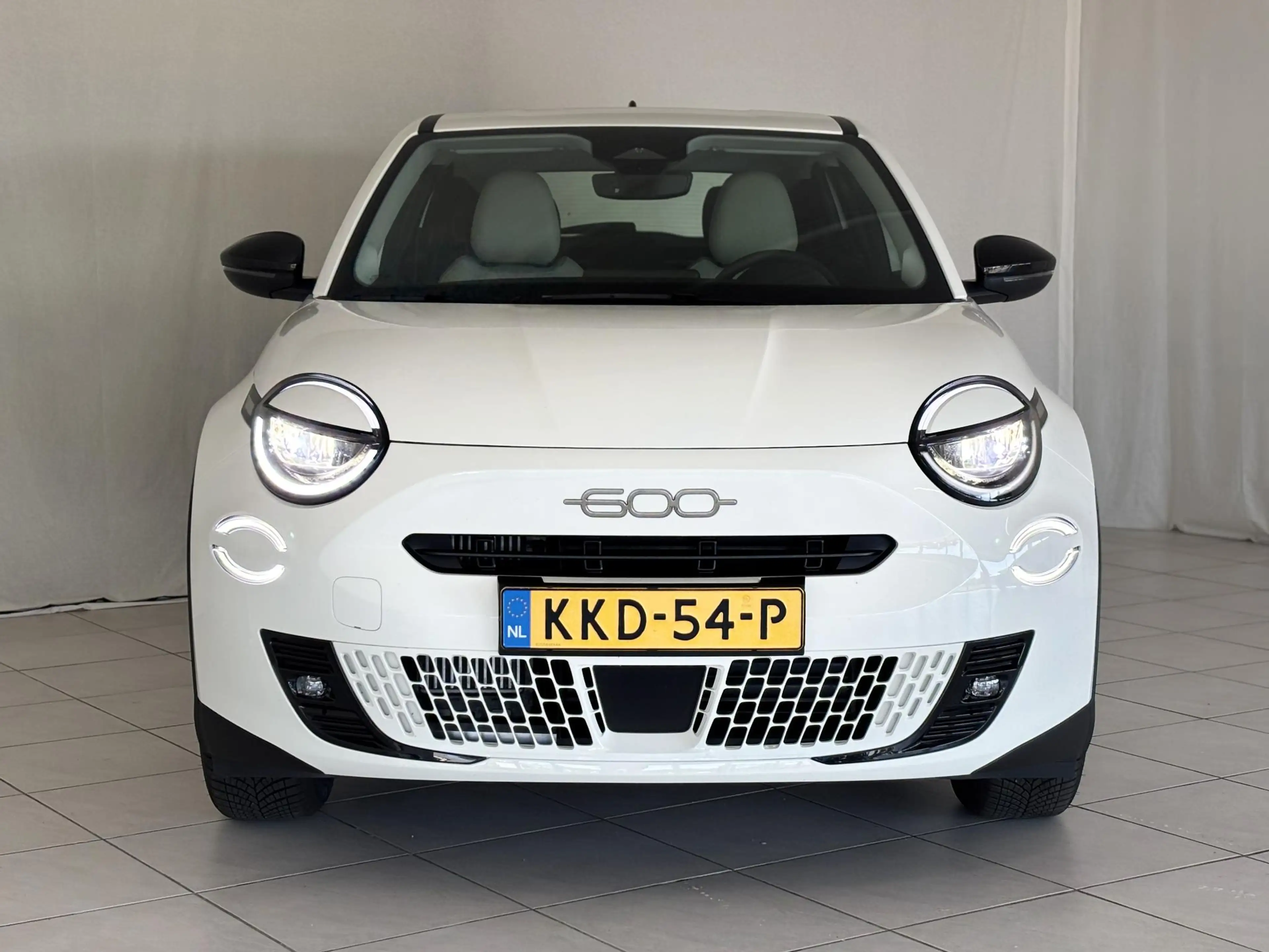 Fiat 600 1.2 Hybrid Icon 145 PK | Apple-Android | Cruise Co — photo 4