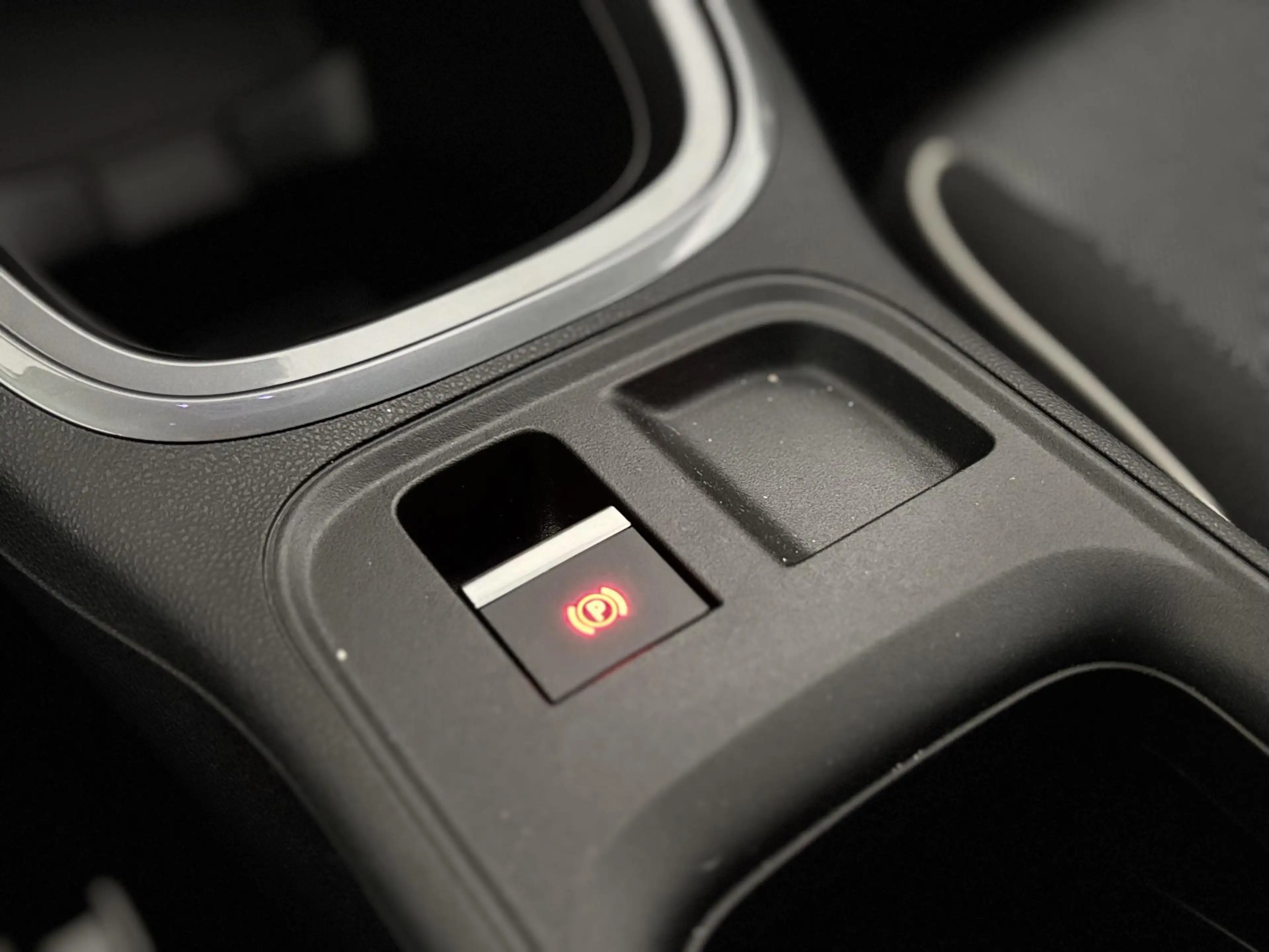 Fiat 600 1.2 Hybrid Icon 145 PK | Apple-Android | Cruise Co — photo 28