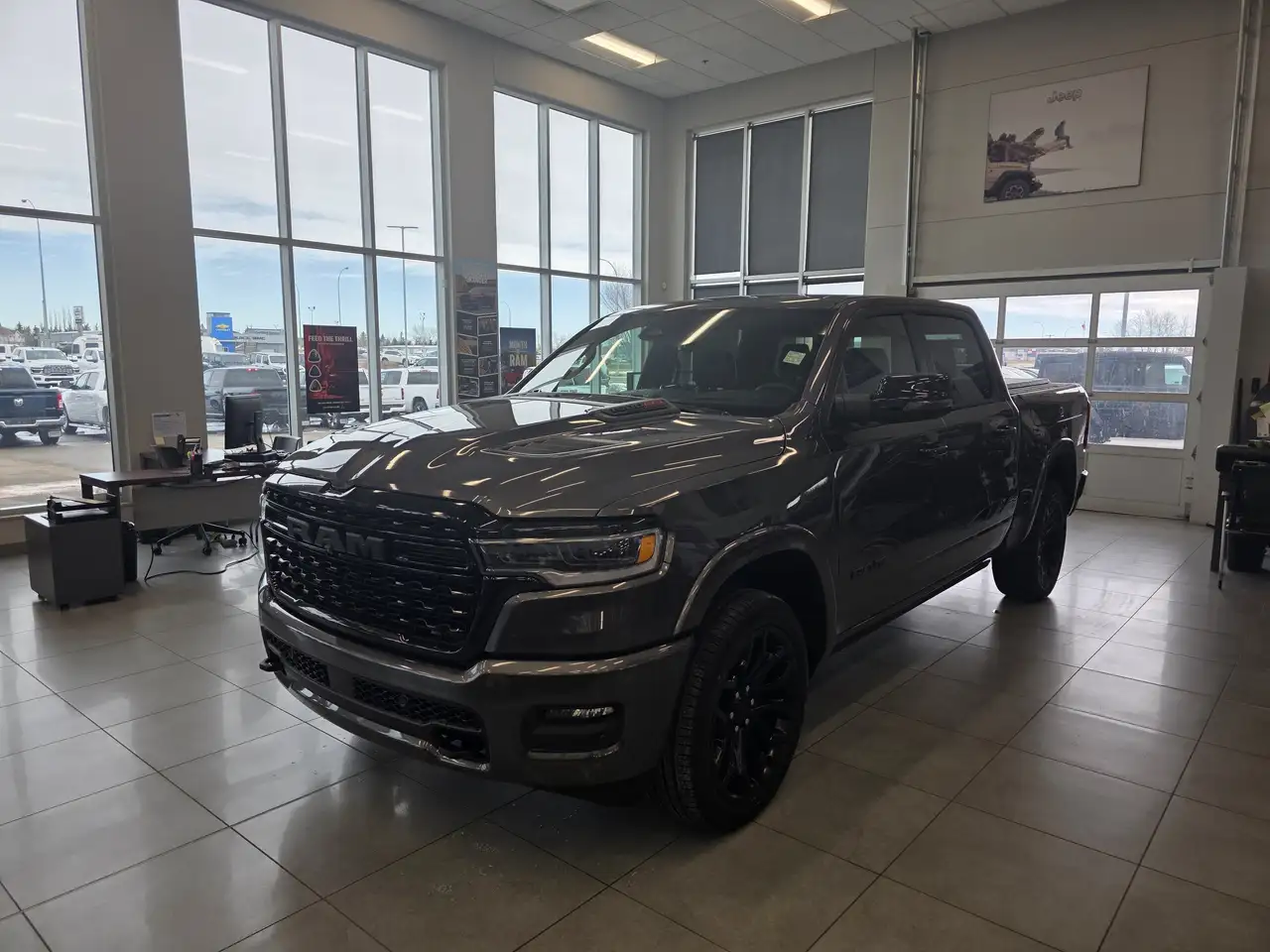 RAM 1500 снимка RAM 1500