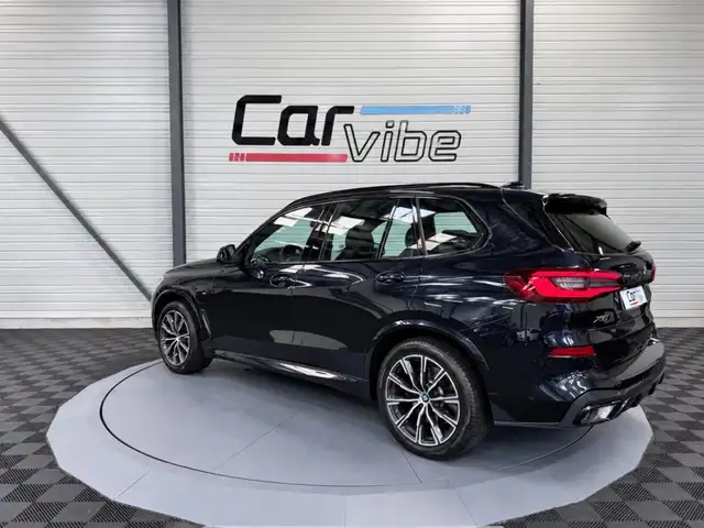 BMW X5 view 6