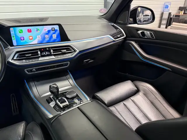 BMW X5 view 13
