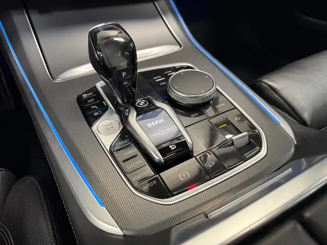 BMW X5 view 14