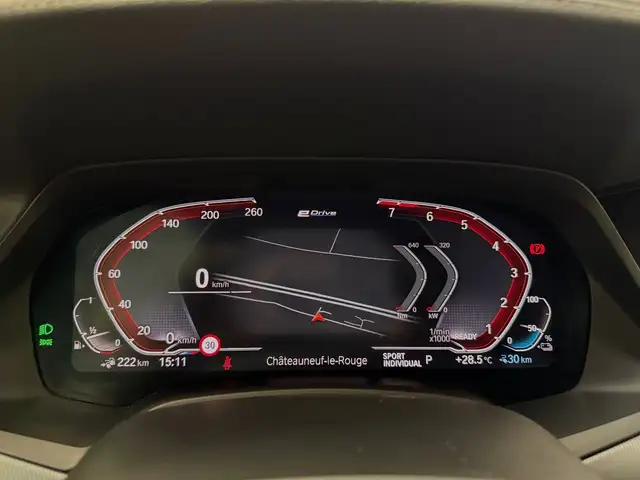 BMW X5 view 12