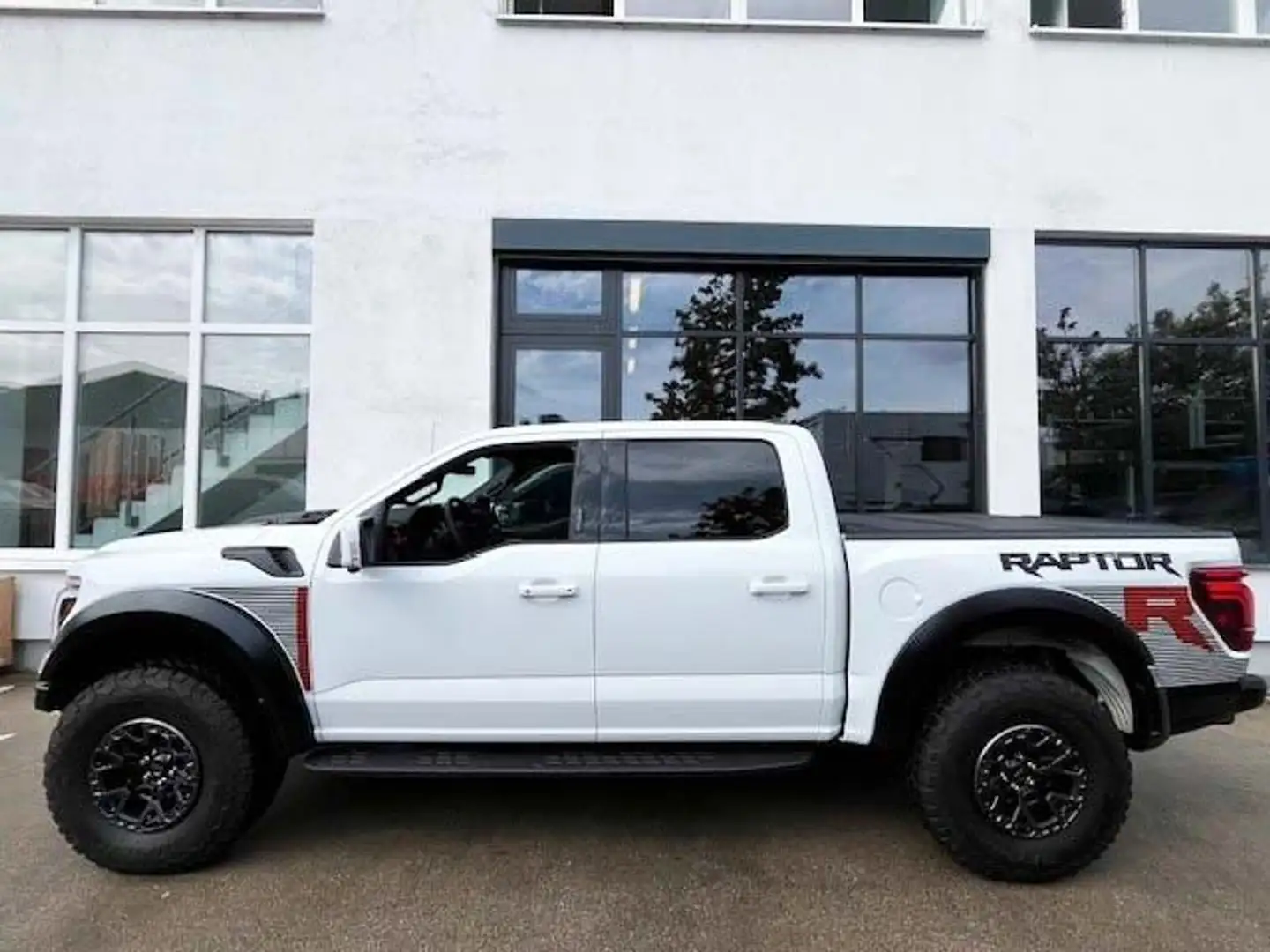 Ford F 150 Ford F-150 Raptor R  SuperCrew Cab  4.99% Weiß - 2