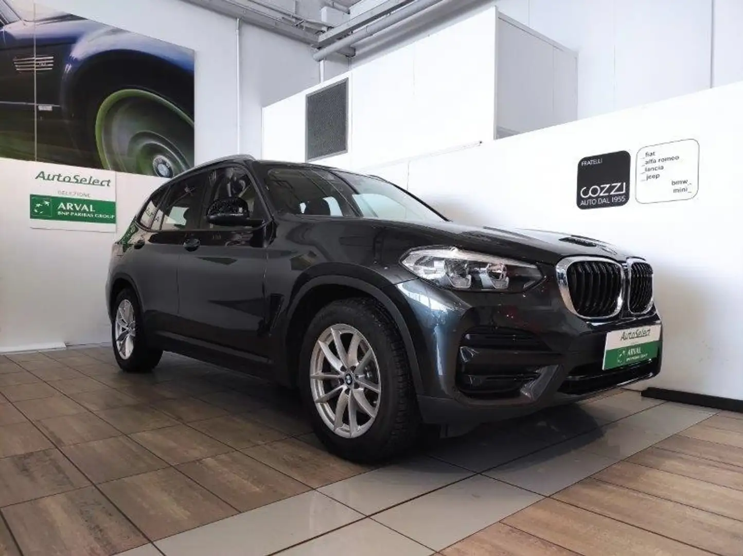 BMW X3 (G01/F97) - X3 sDrive18d 48V Business Advantage Grigio - 1