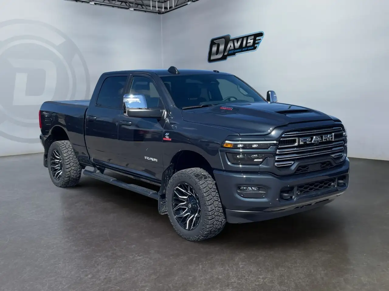 RAM 2500 снимка RAM 2500