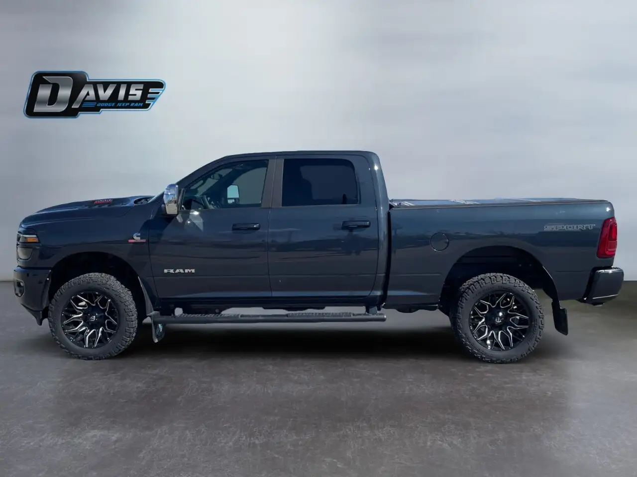 RAM 2500 снимка RAM 2500