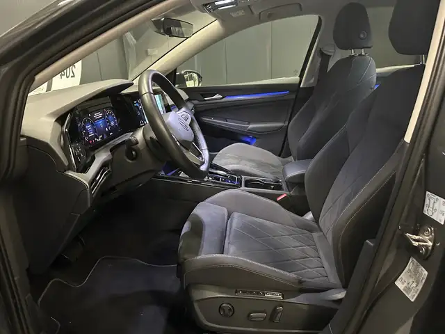 Volkswagen Golf view 14