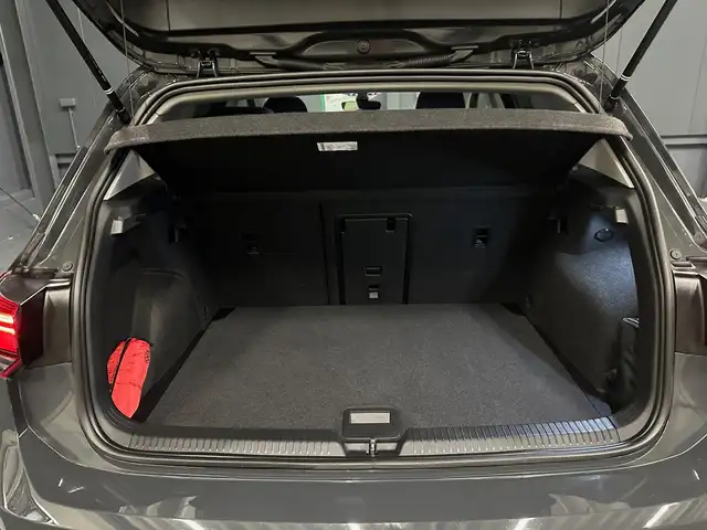 Volkswagen Golf view 29
