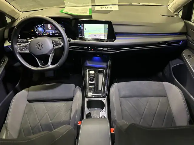 Volkswagen Golf view 12