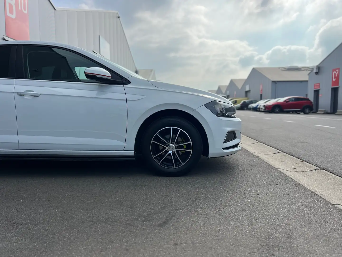Volkswagen Polo Polo look R line splendide ✅✅ Wit - 2