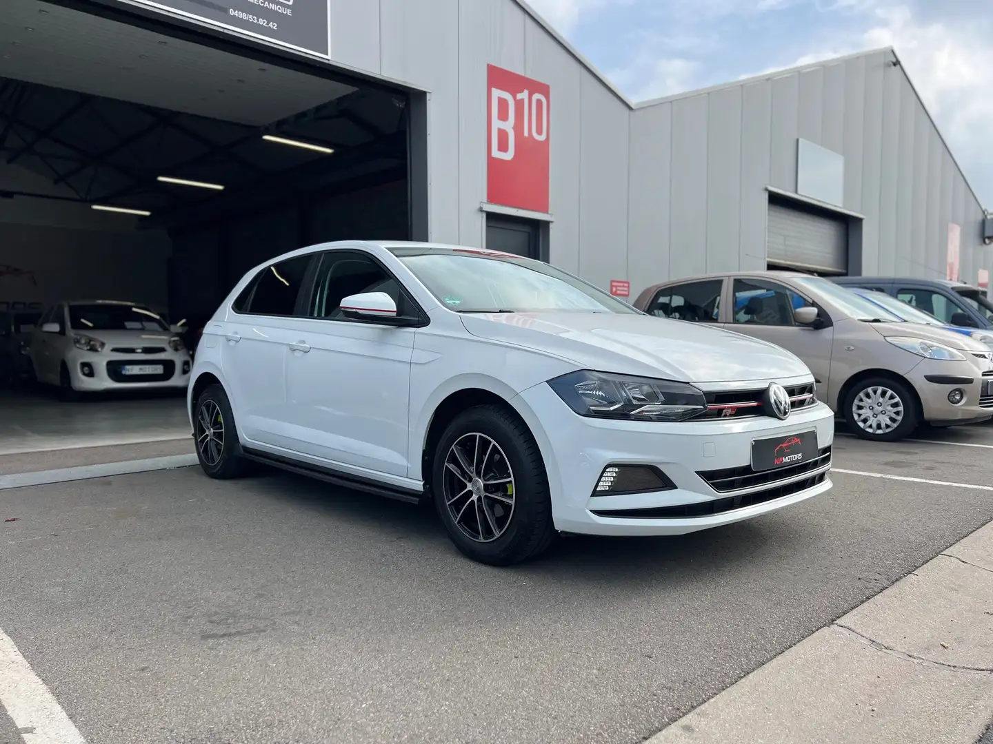 Volkswagen Polo Polo look R line splendide ✅✅ Wit - 1
