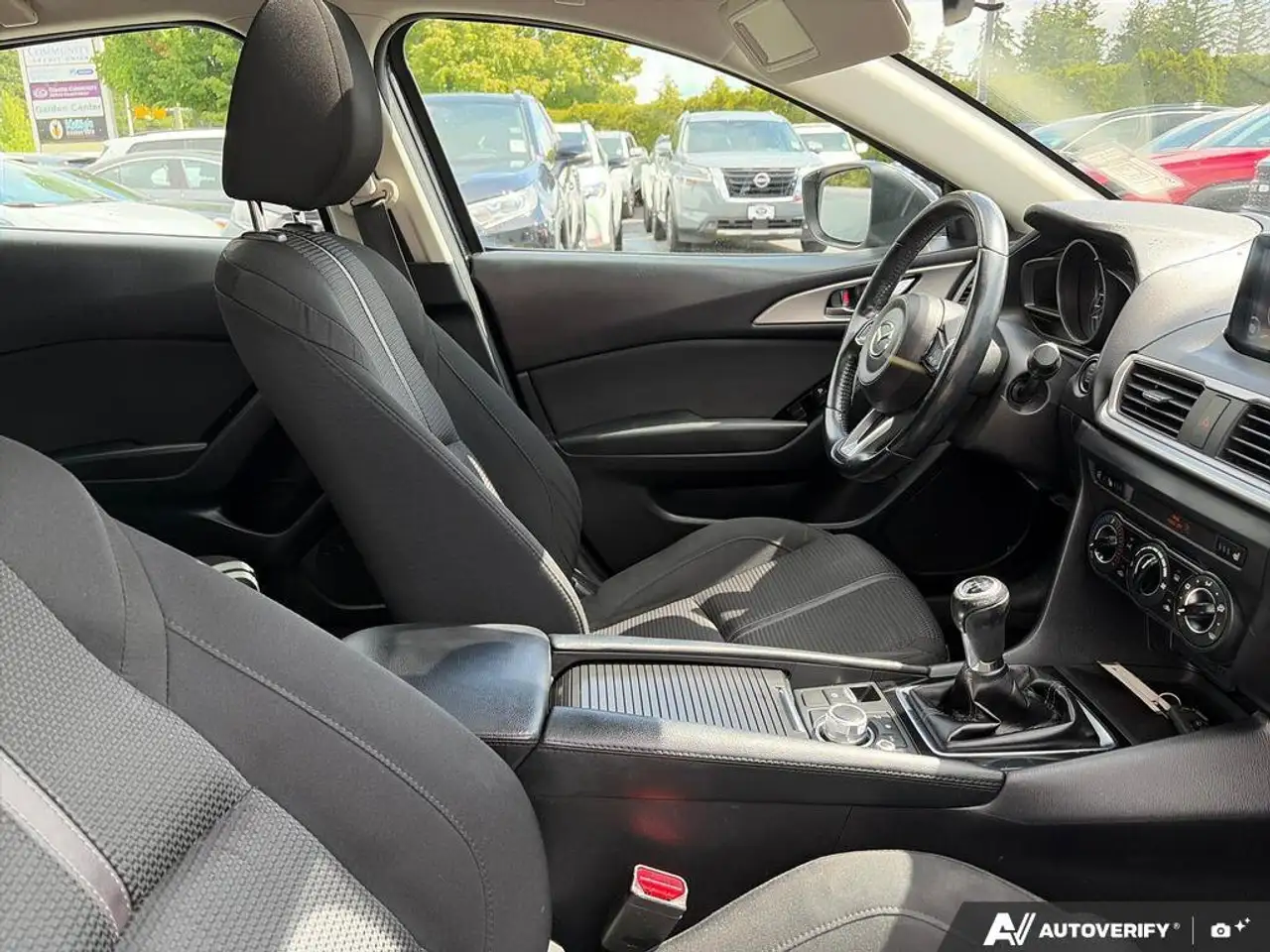 Mazda 3 fotografie Mazda 3