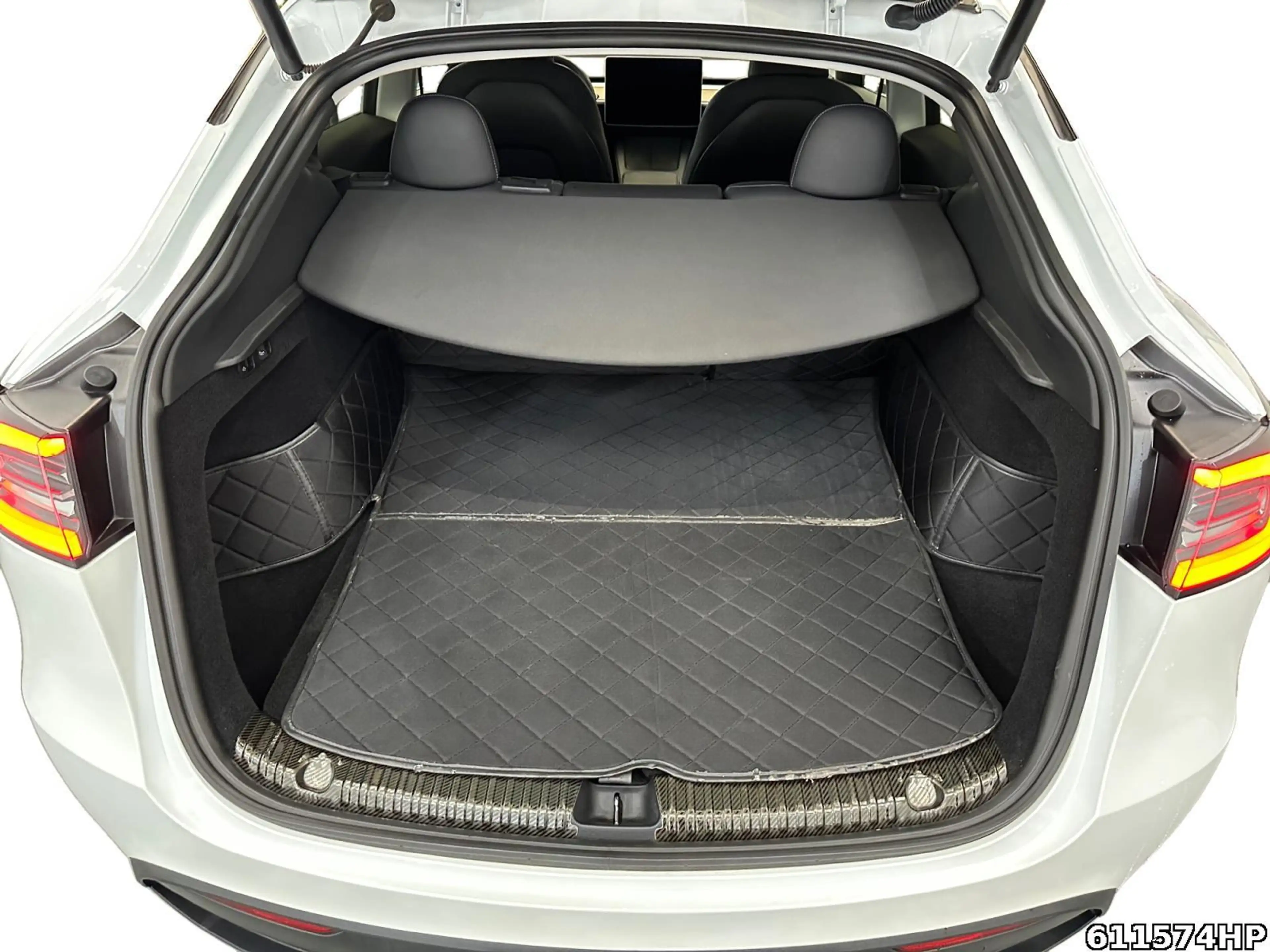 Tesla Model Y Dual Panoramadach Kamera — photo 13