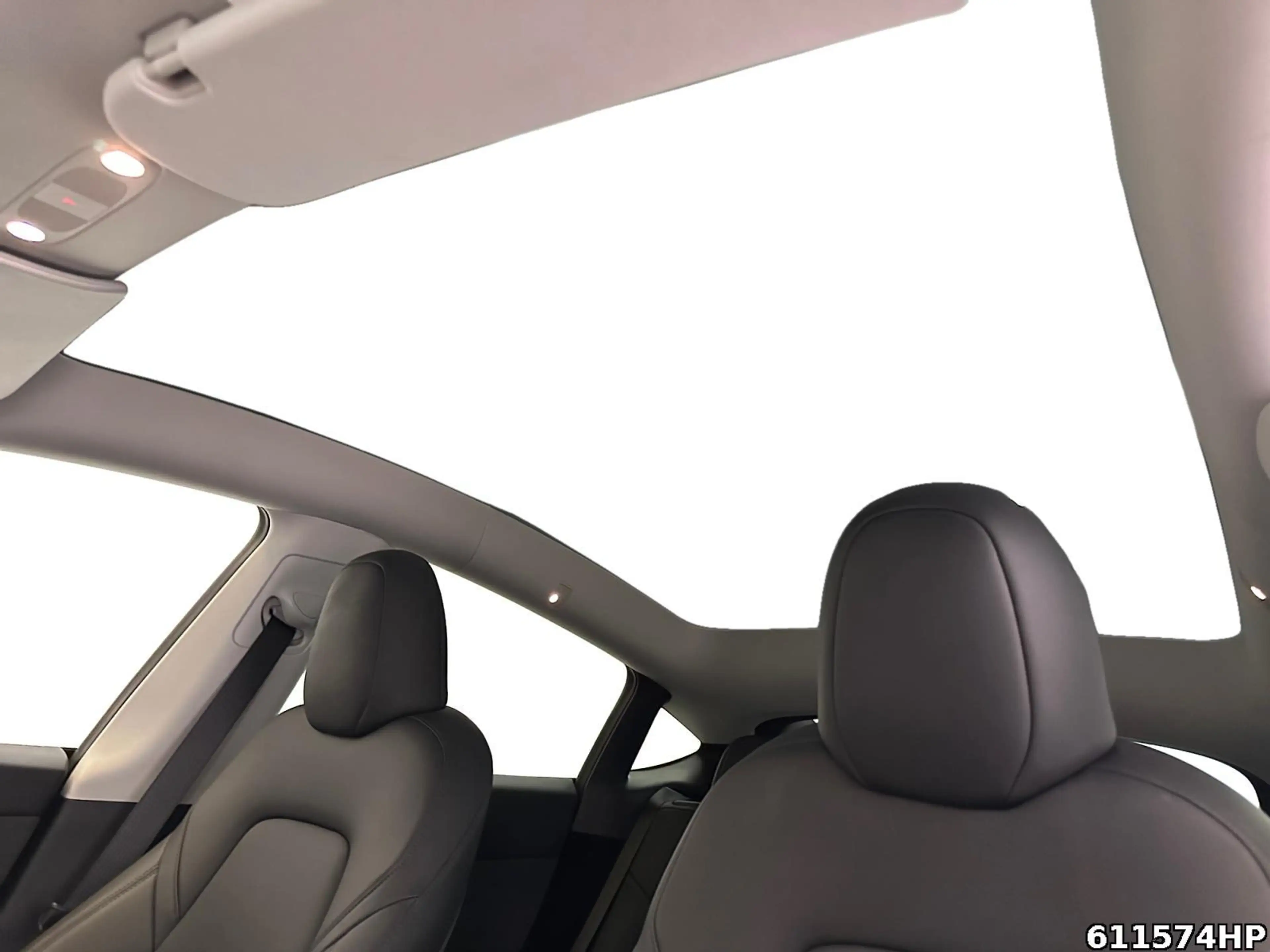 Tesla Model Y Dual Panoramadach Kamera — photo 10