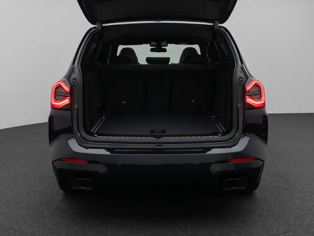 BMW X3 M view 13