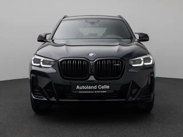 BMW X3 M view 2