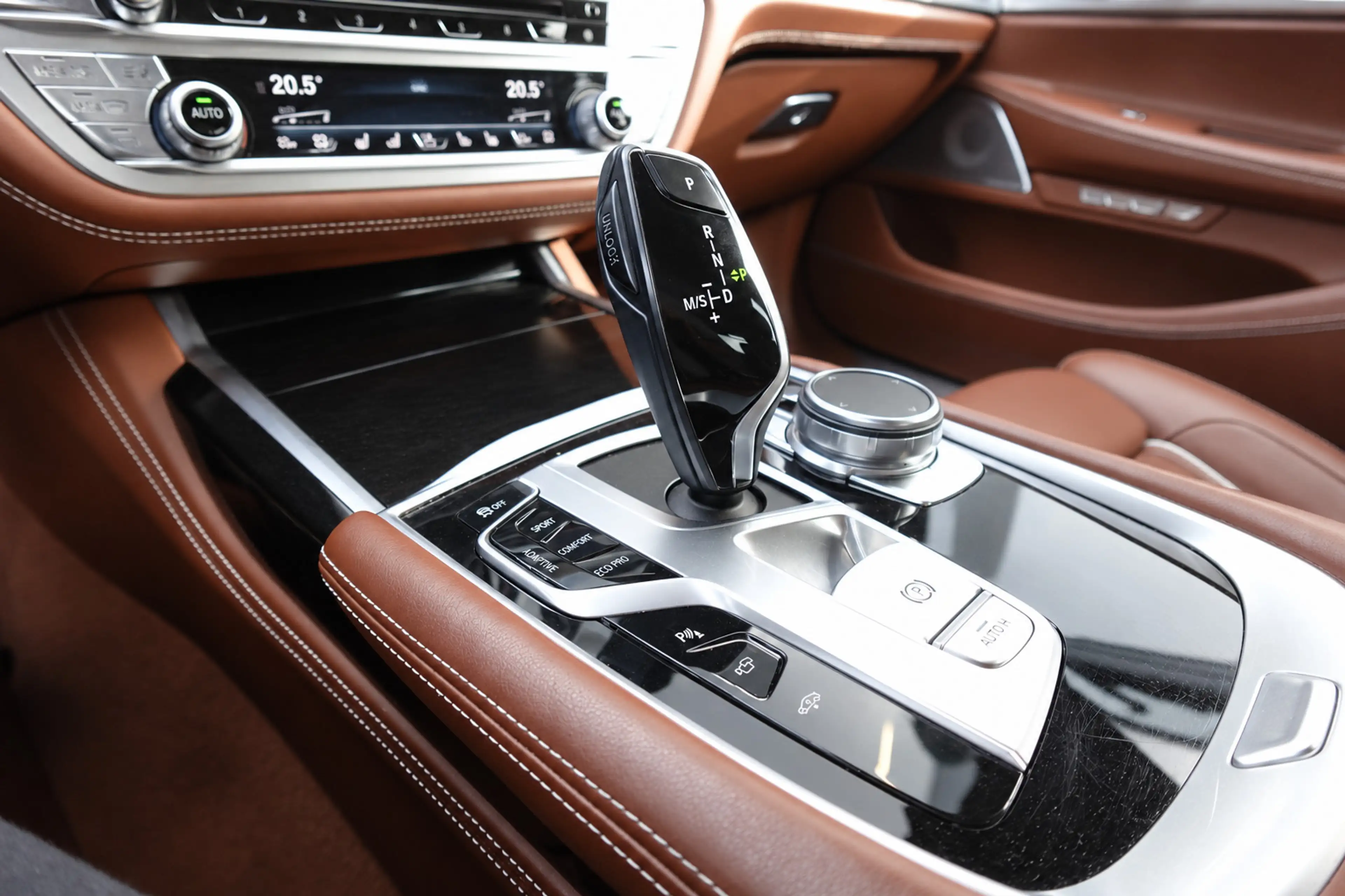 BMW 750 7-serie 750Li xDrive PANO KEYLESS 360 CAM — photo 6