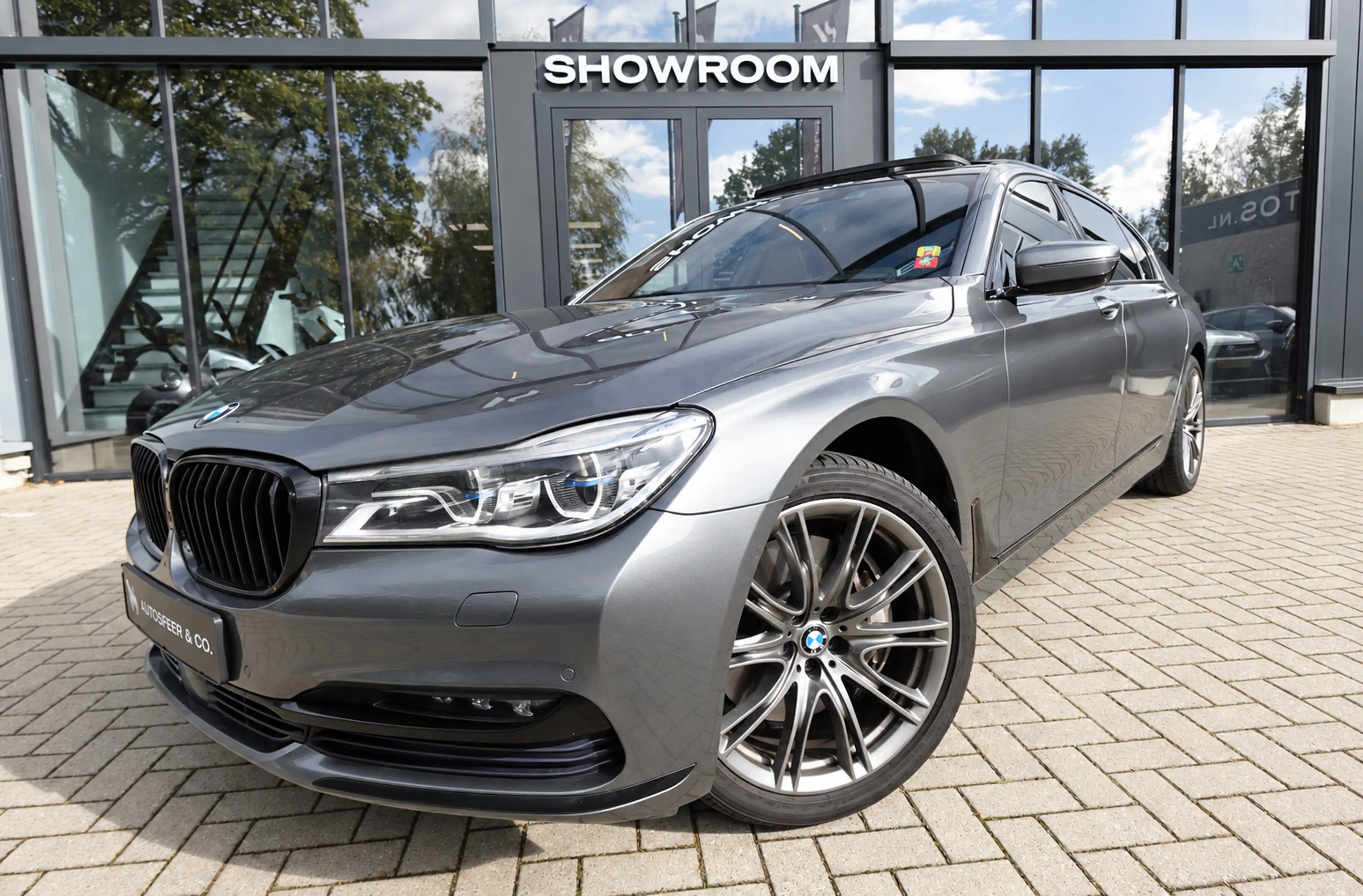 BMW 750 7-serie 750Li xDrive PANO KEYLESS 360 CAM — photo 11