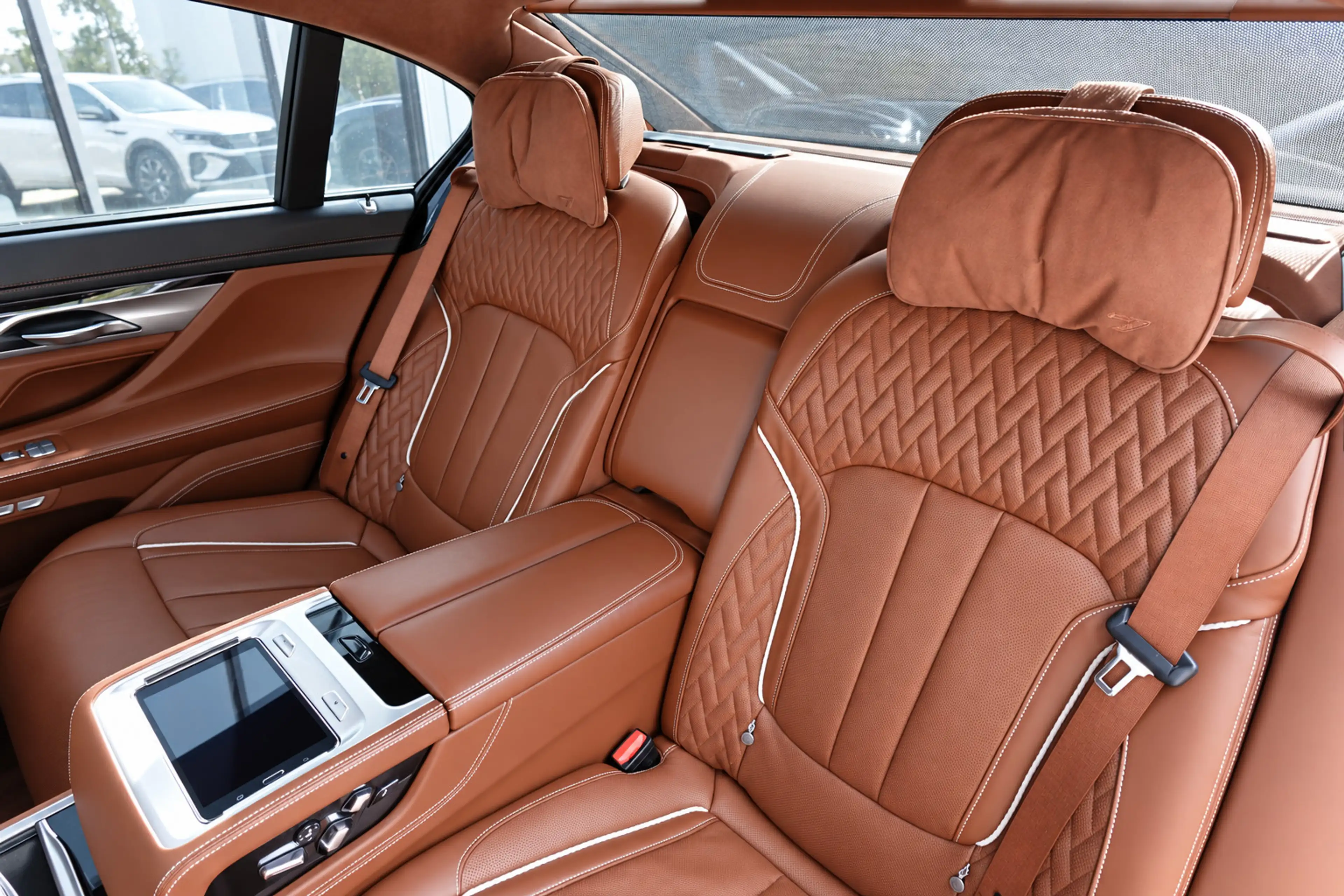 BMW 750 7-serie 750Li xDrive PANO KEYLESS 360 CAM — photo 9