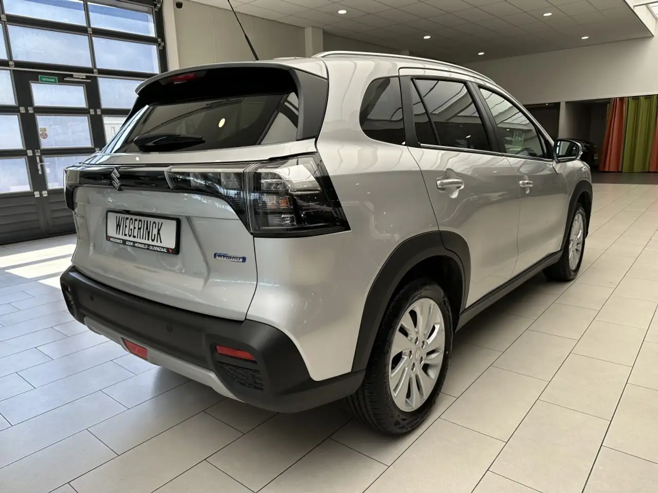 Suzuki S-Cross 2025