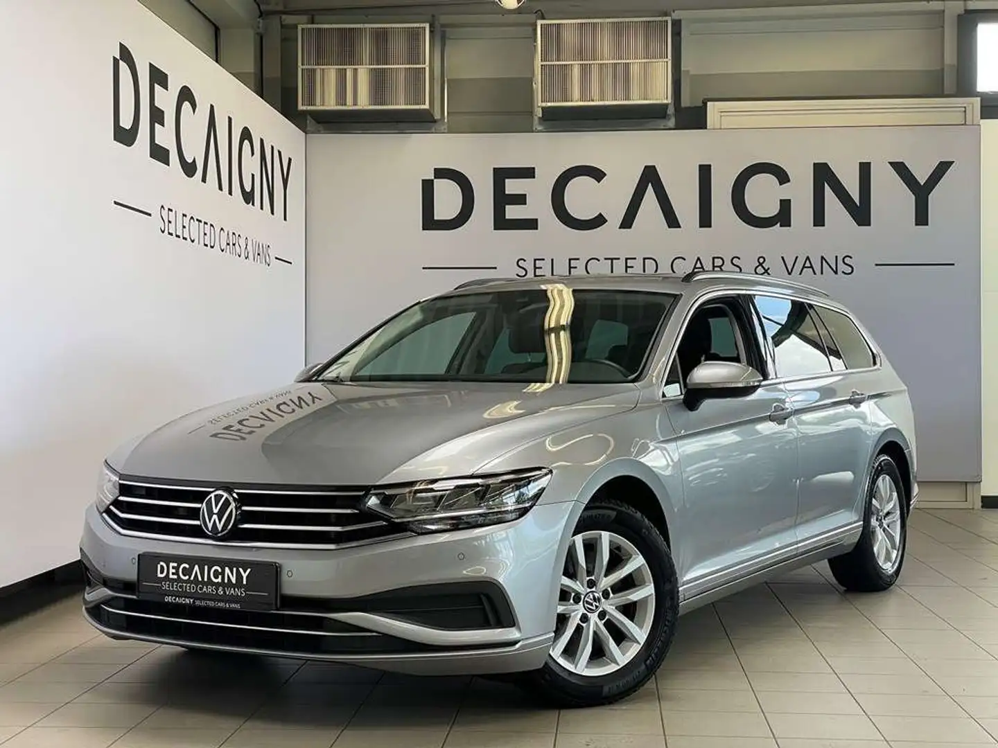 Volkswagen Passat SW 1.5 TSi Style OPF DSG *Sensoren voor/achter*Nav Argent - 1