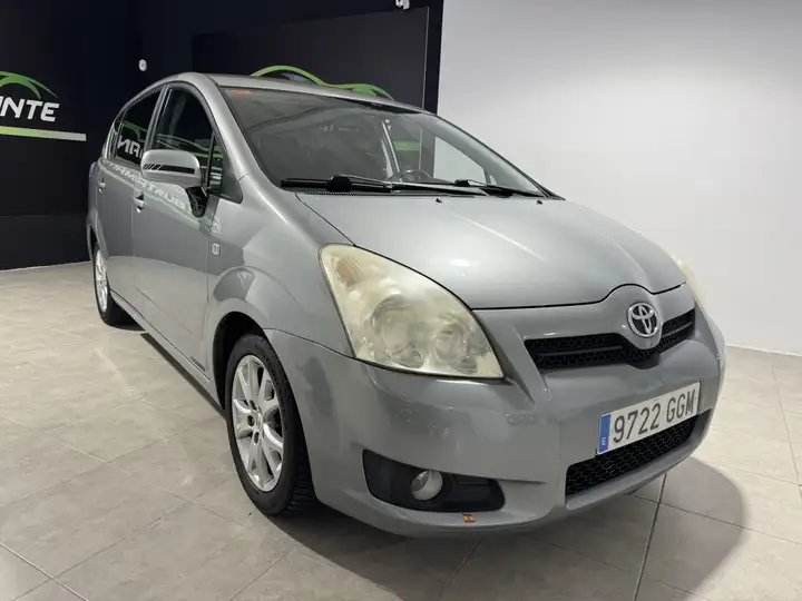 Toyota Auris 2008, foto 4