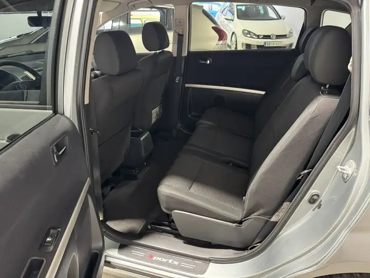 Toyota Auris 2008, foto 16